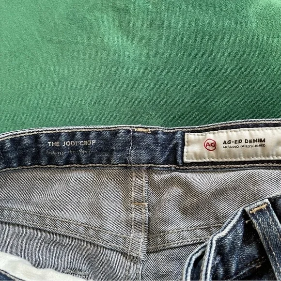 AG Adriano Goldschmied Jodi High Rise Slim Flare Crop Raw Hem Jeans EUC Size 29